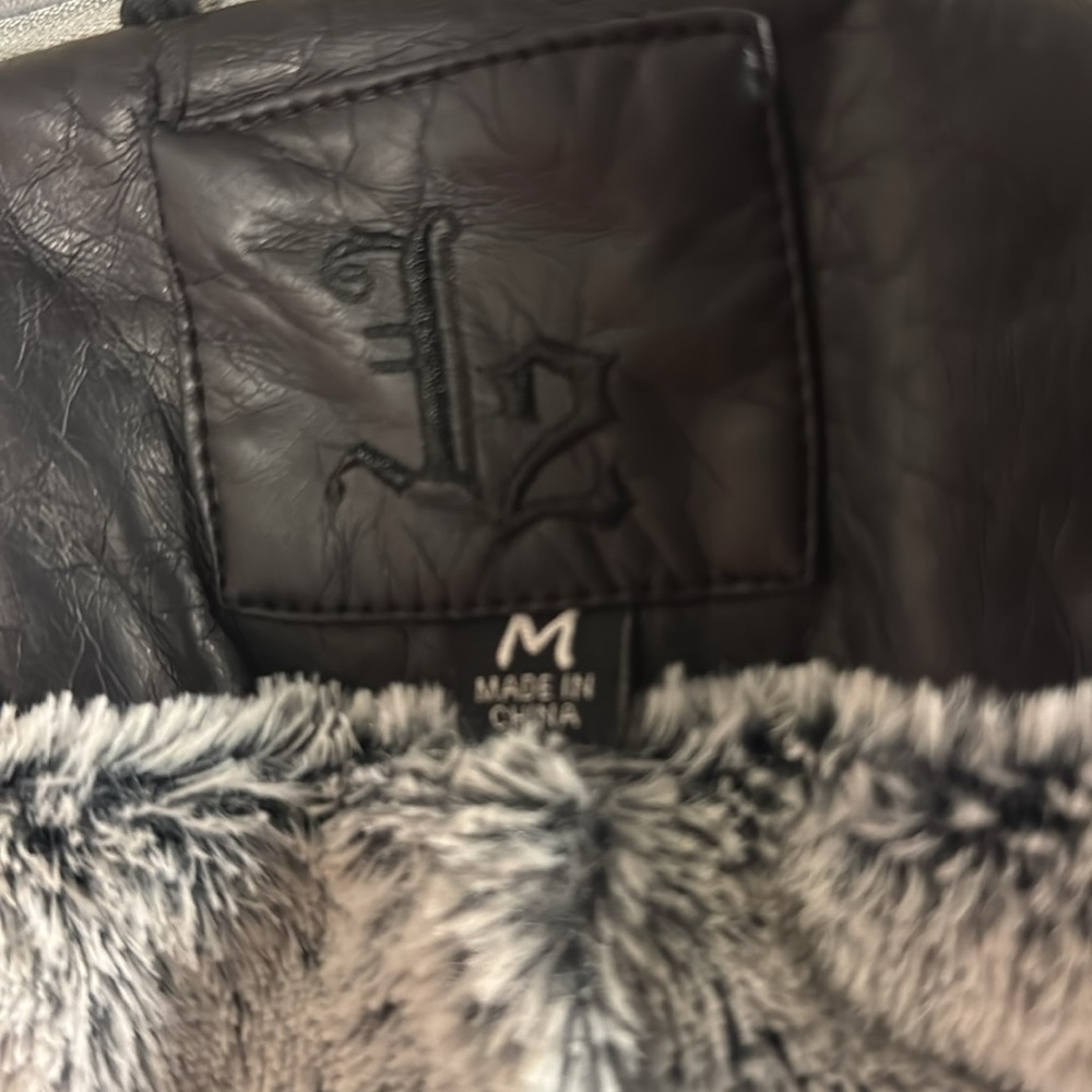 Leather Jacket - Picture 3 of 4